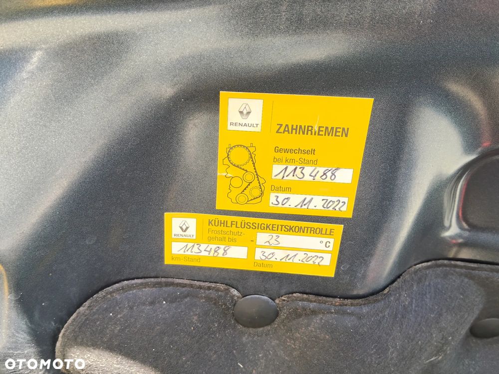 Renault Megane ENERGY dCi 110 Start & Stop LIMITED - 9