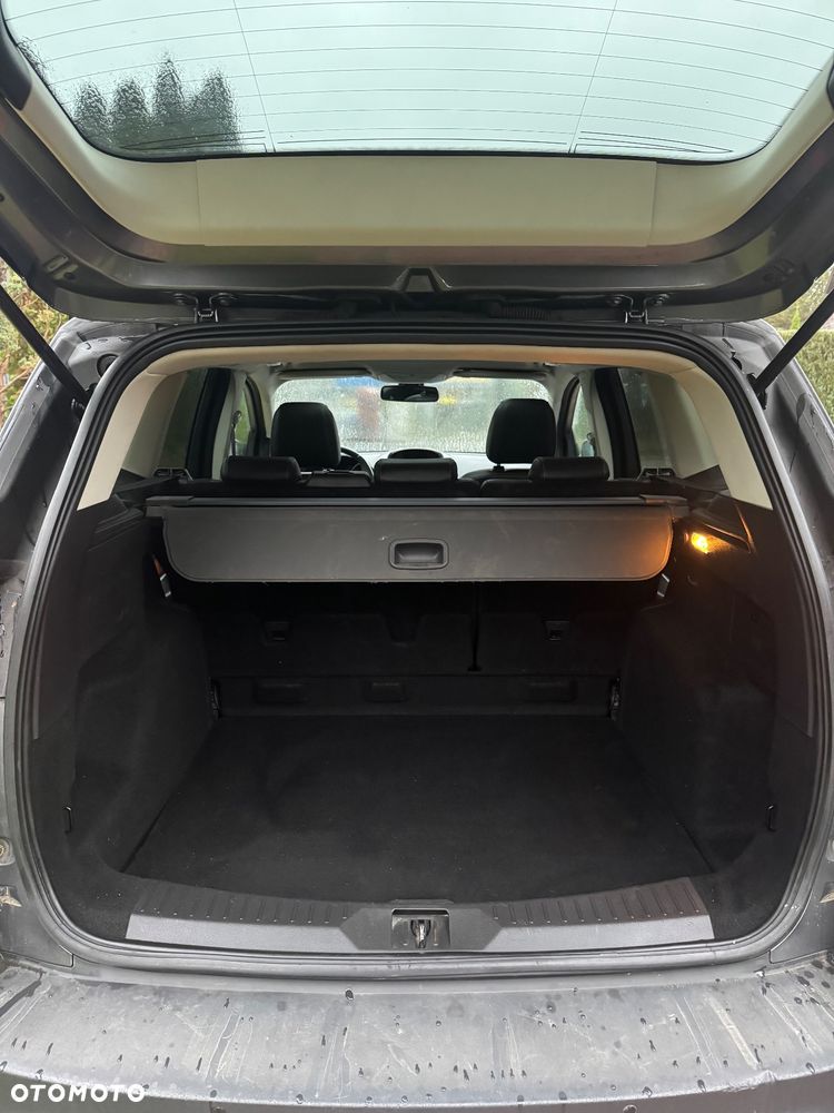 Ford Kuga 2.0 TDCi 4WD Titanium - 25