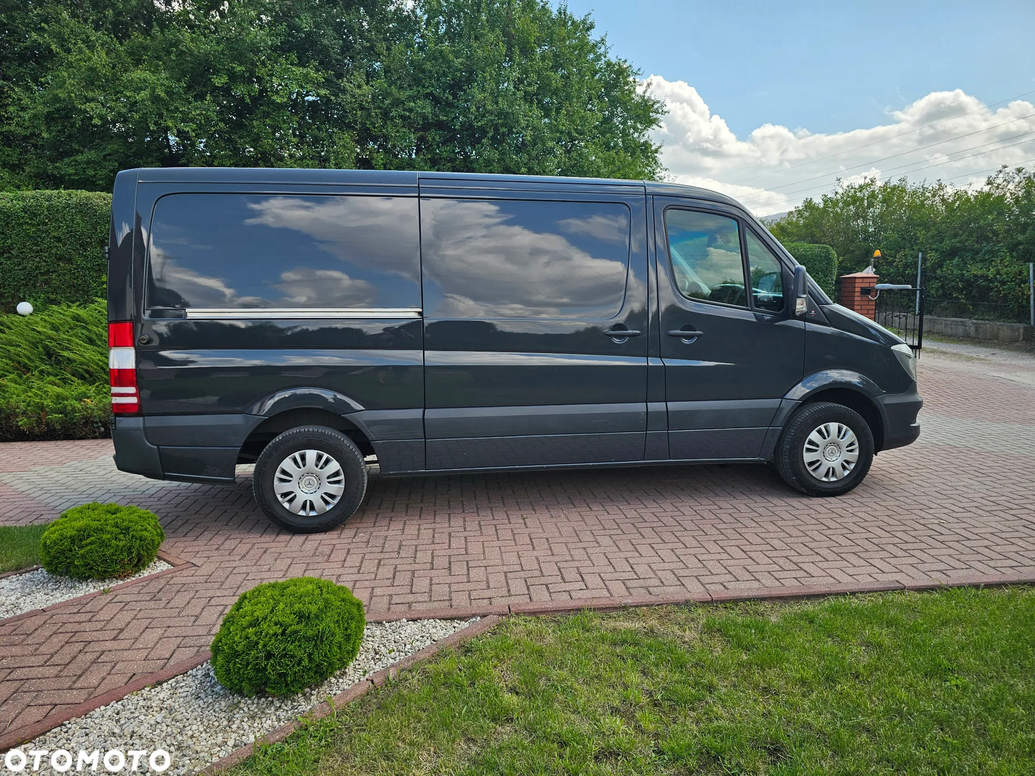 Mercedes-Benz Sprinter - 6