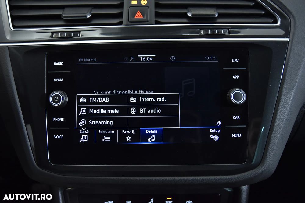 Volkswagen Tiguan - 21