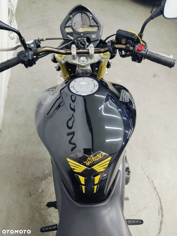 Honda Hornet - 15