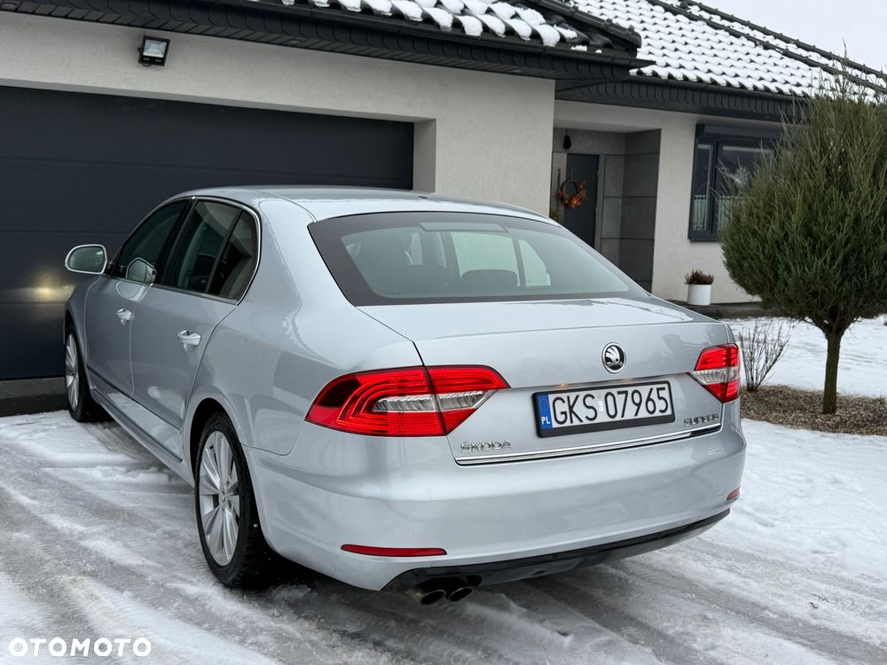 Skoda Superb 1.8 TSI DSG Exclusive - 6