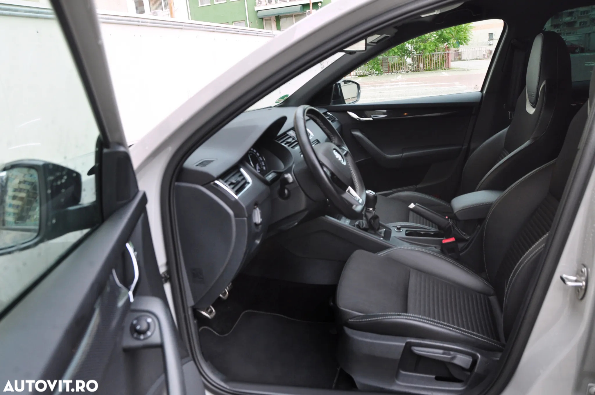 Skoda Octavia 2.0 TDI (Green tec) RS - 15