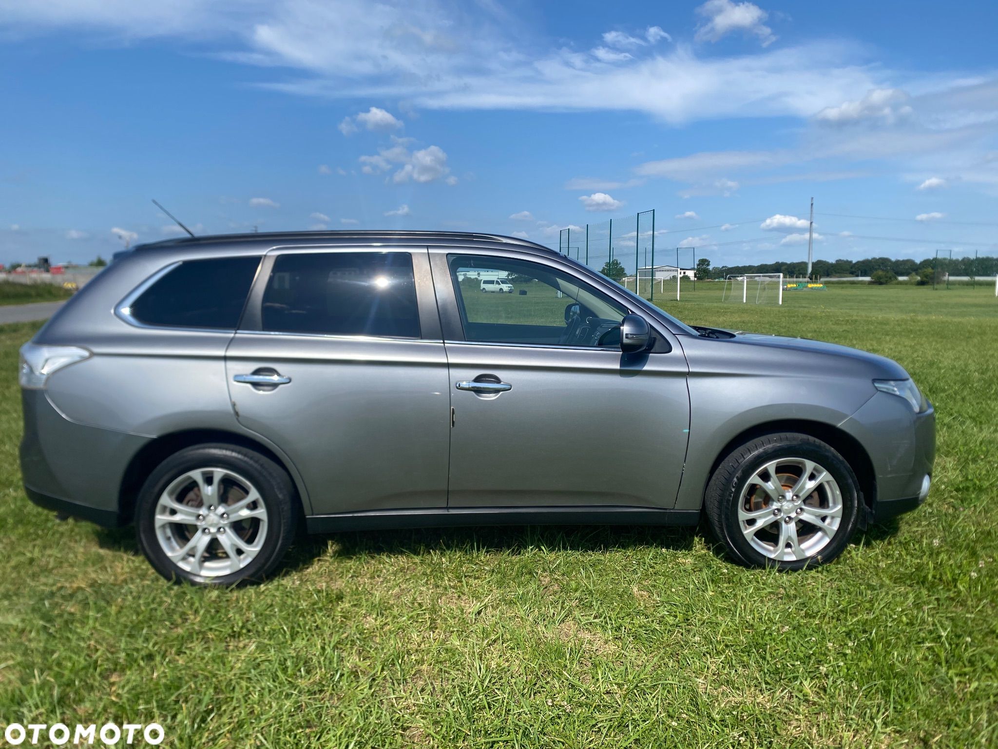 Mitsubishi Outlander 2.2 DID Instyle Navi - 1
