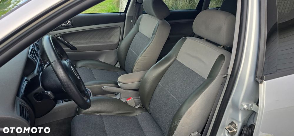 Volkswagen Passat - 16
