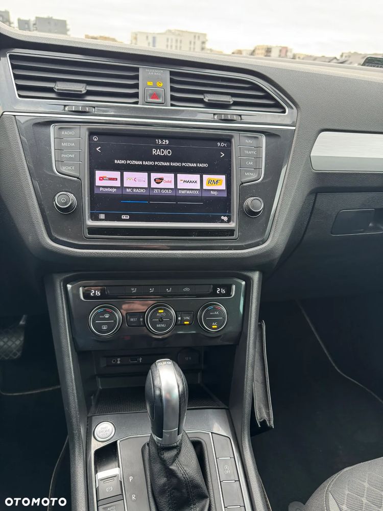 Volkswagen Tiguan - 13