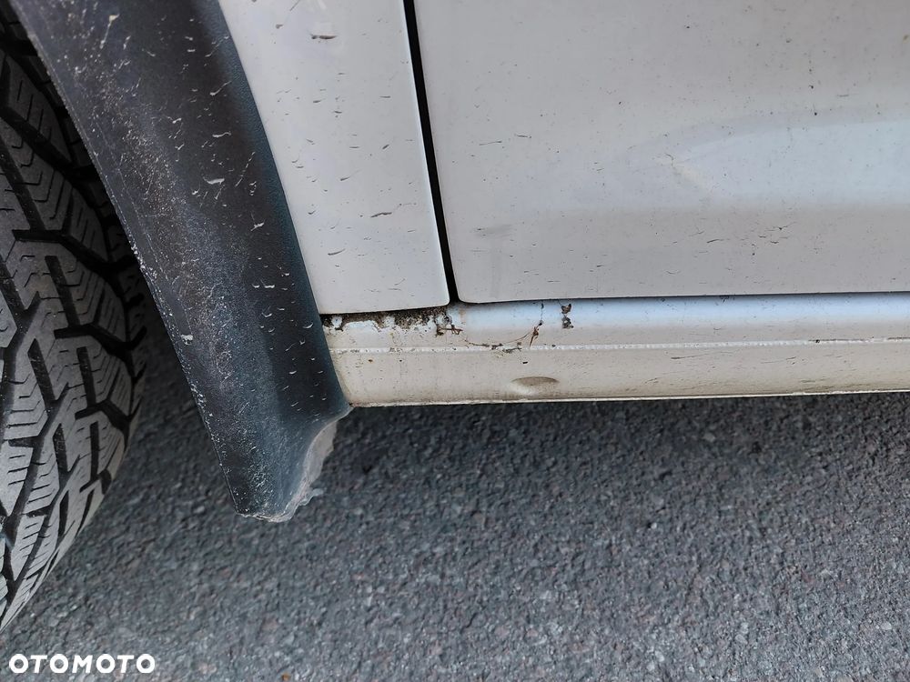 Volkswagen Caddy 2.0 TDI Highline - 19