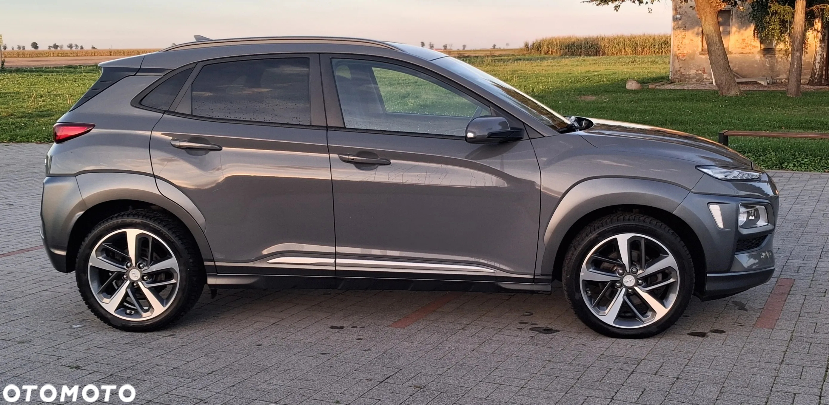 Hyundai Kona 1.6 CRDi DCT 4WD Premium - 6