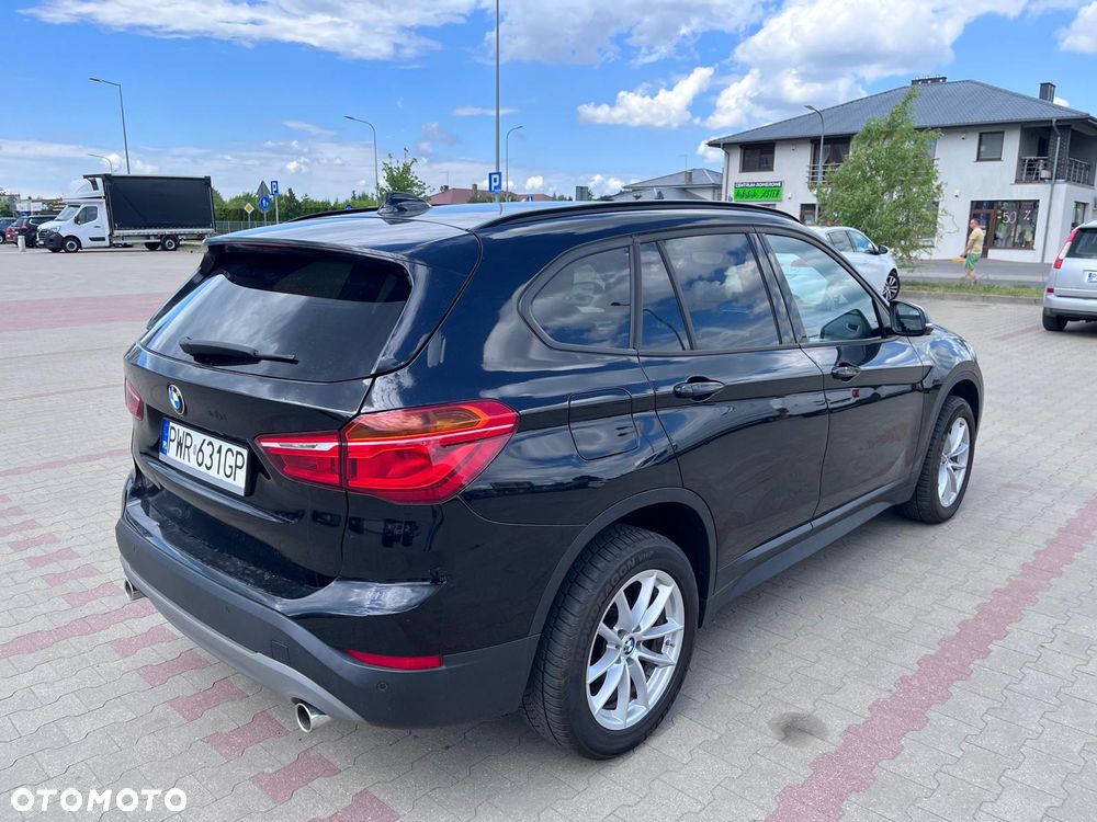 BMW X1 sDrive18d - 3