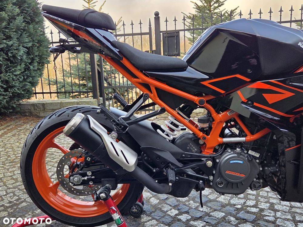 KTM RC 125 - 10