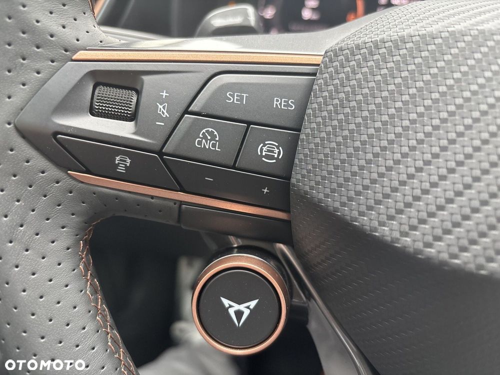 Cupra Leon 1.5 eTSI mHEV DSG - 24