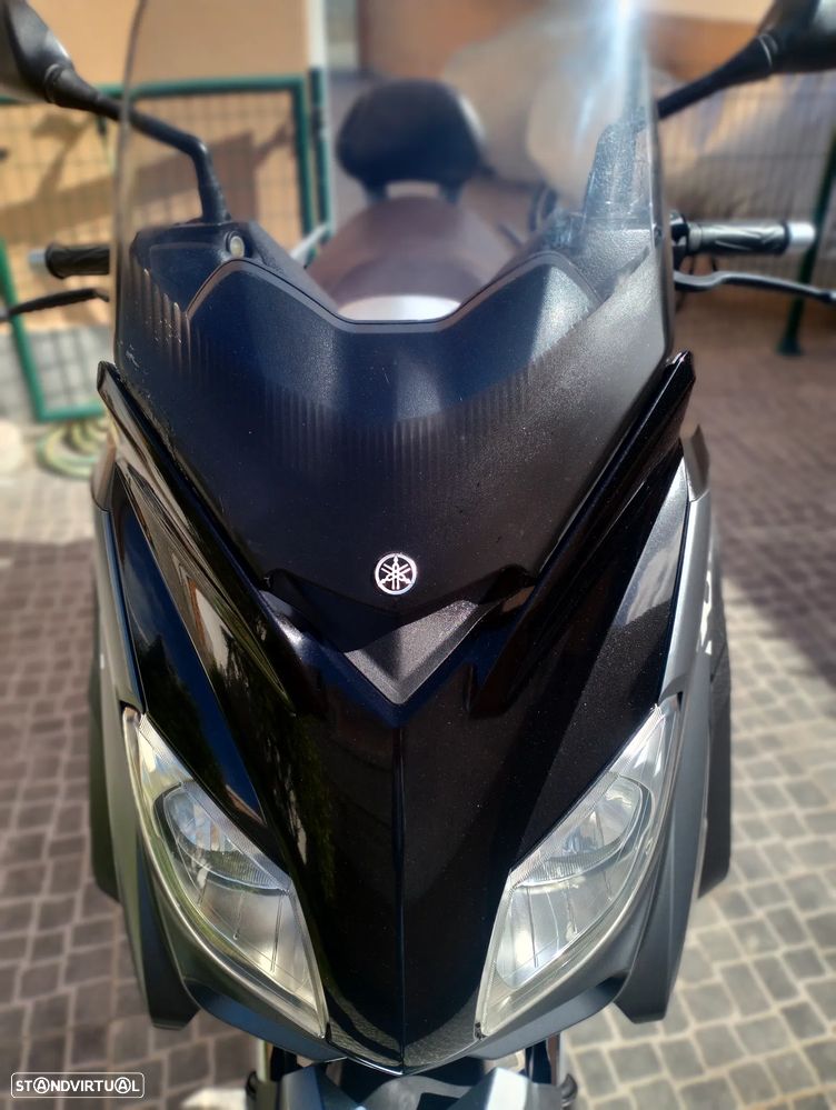 Yamaha X-Max - 22
