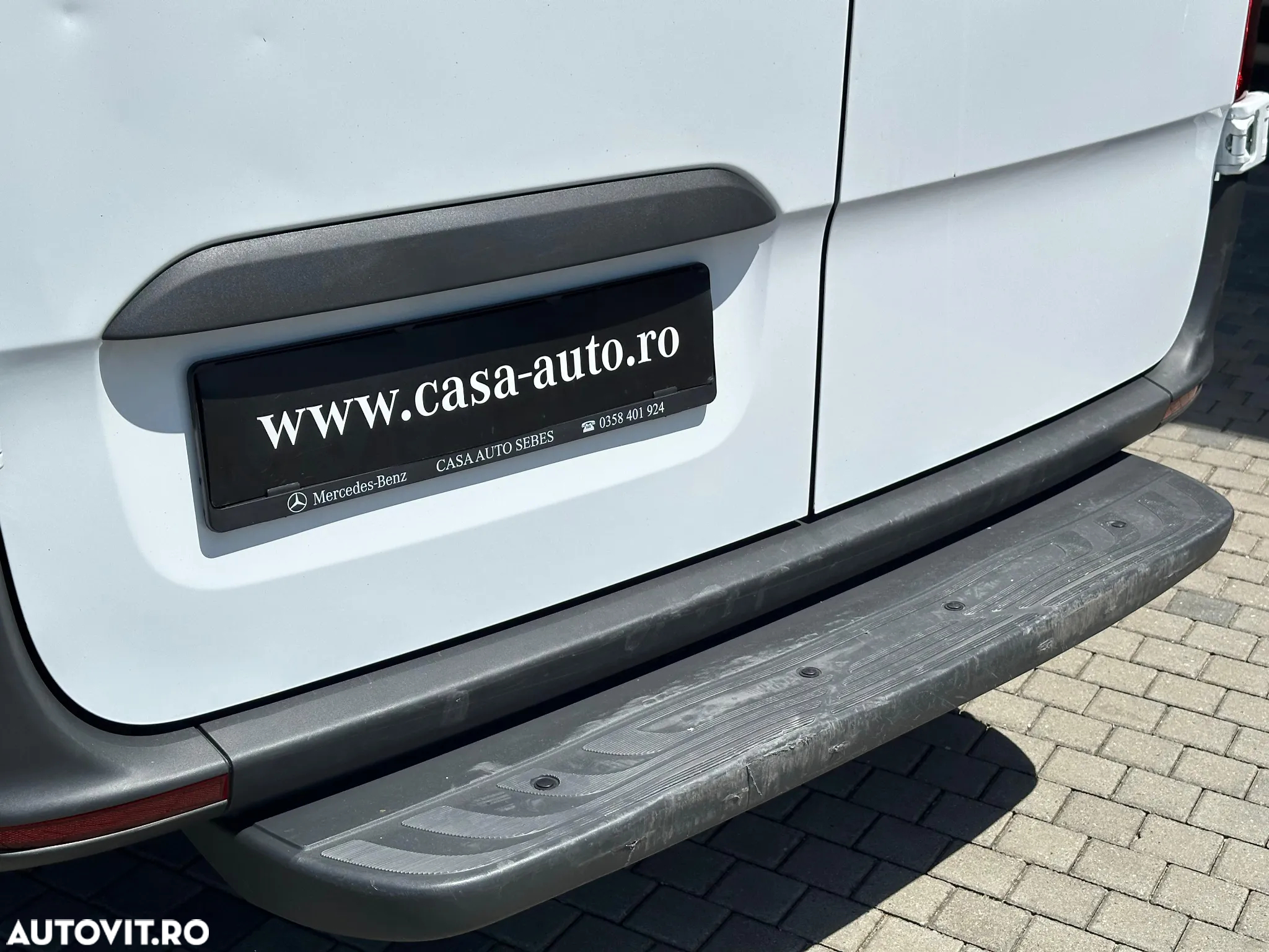 Mercedes-Benz Sprinter - 9