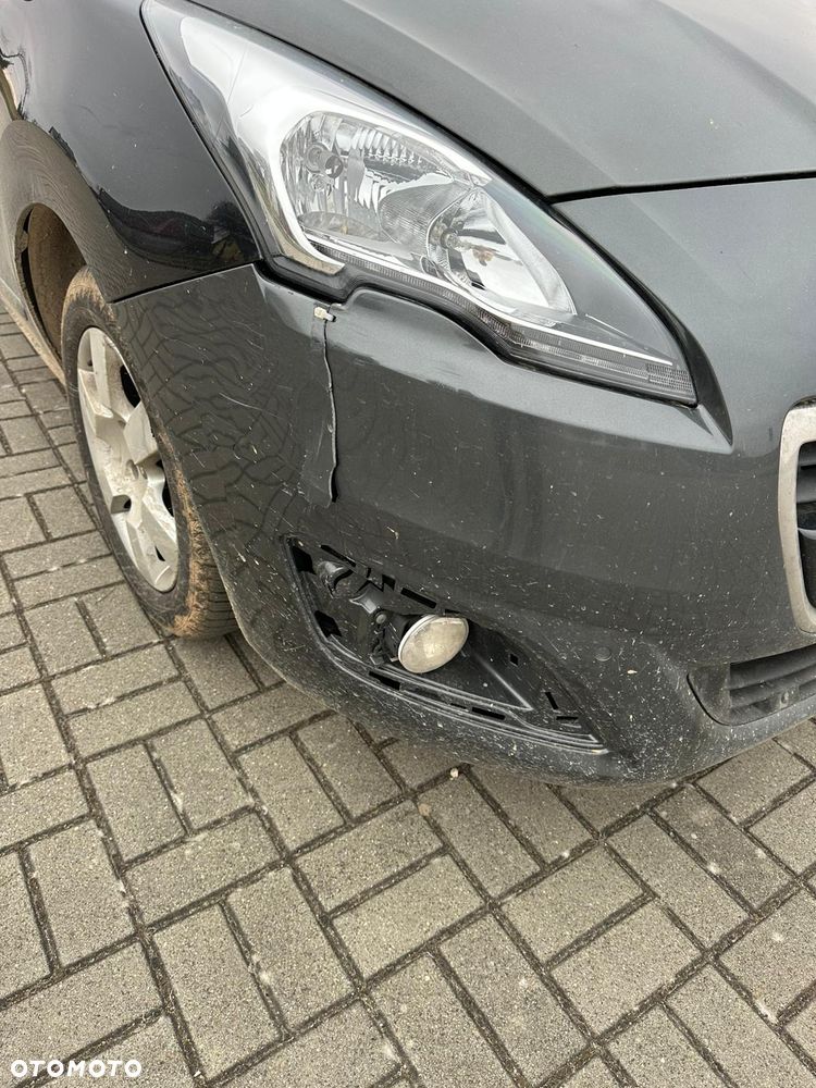 Peugeot 5008 - 10
