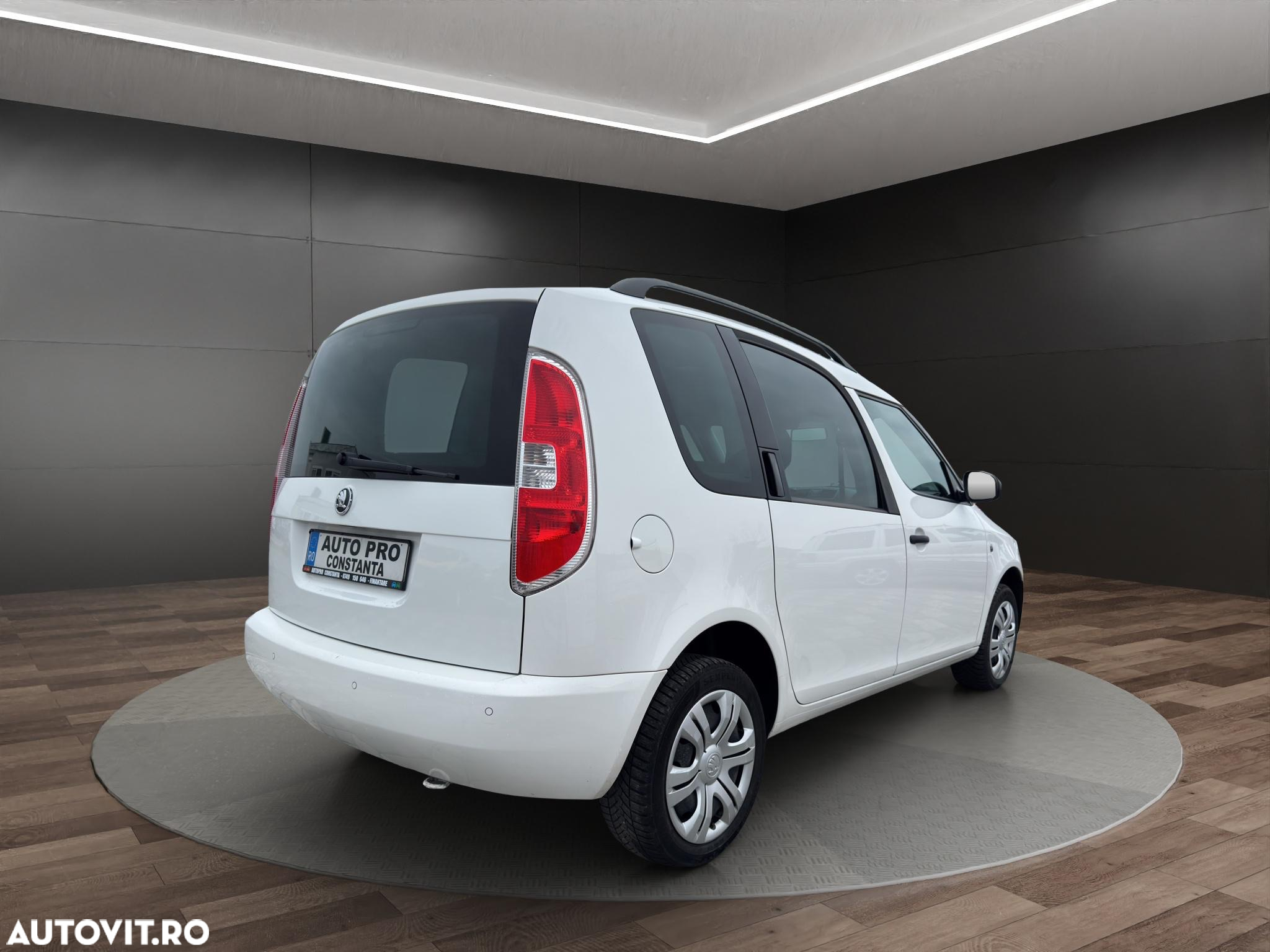 Skoda Roomster 1.2 TSI DSG Active - 4