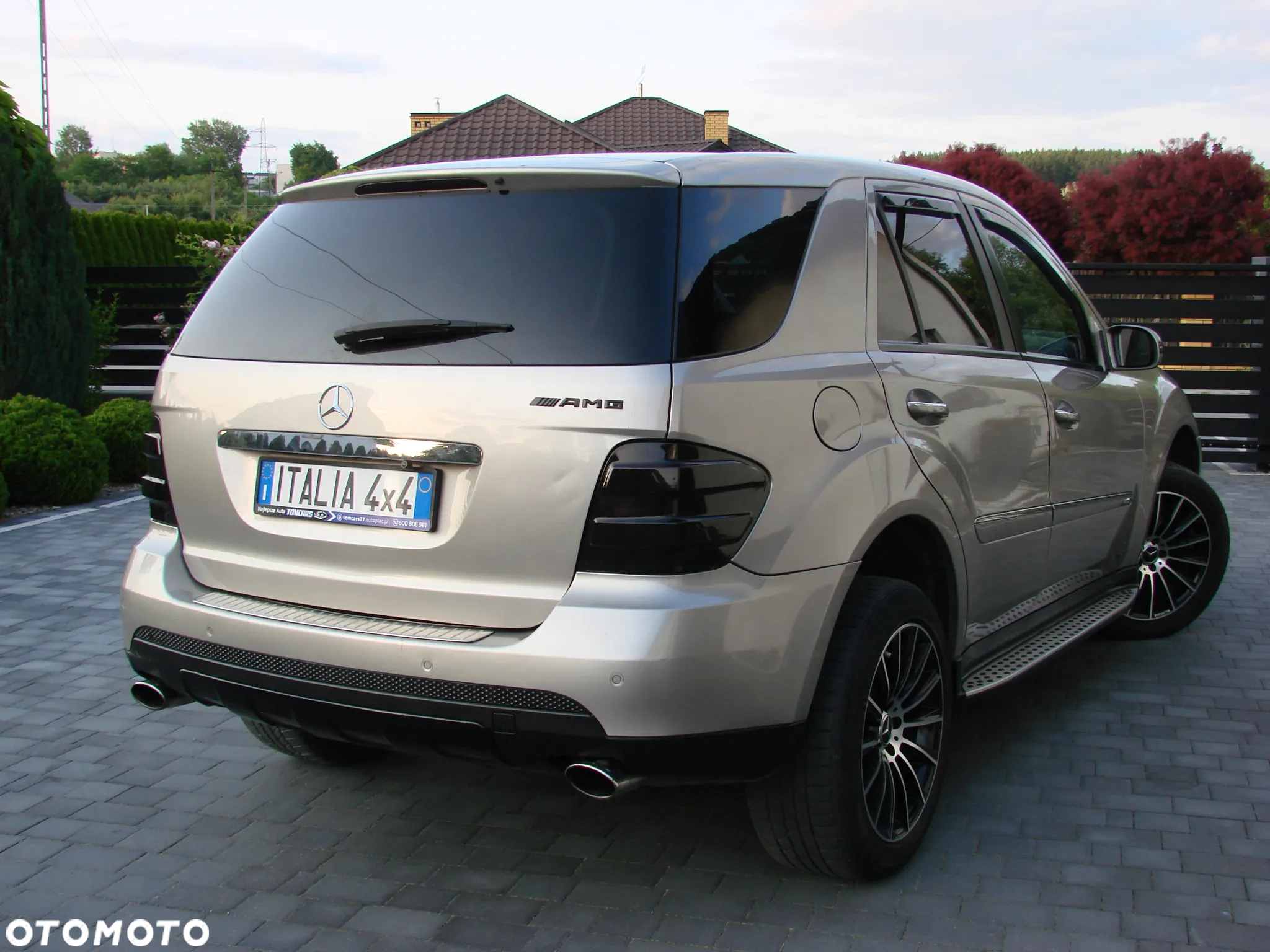 Mercedes-Benz ML - 13