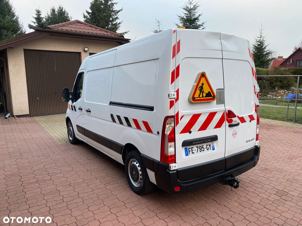 Renault Master L2 H2 warsztat mobilny zasilanie 230V - 5