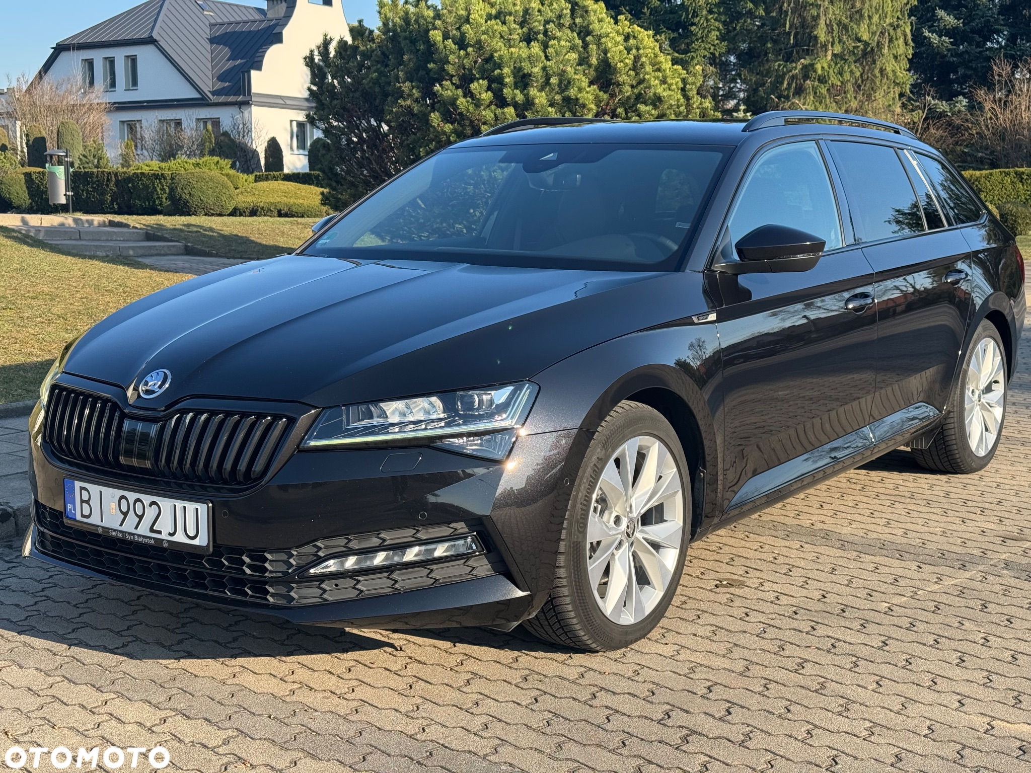 Skoda Superb 2.0 TDI SCR 4x4 Sportline DSG - 12