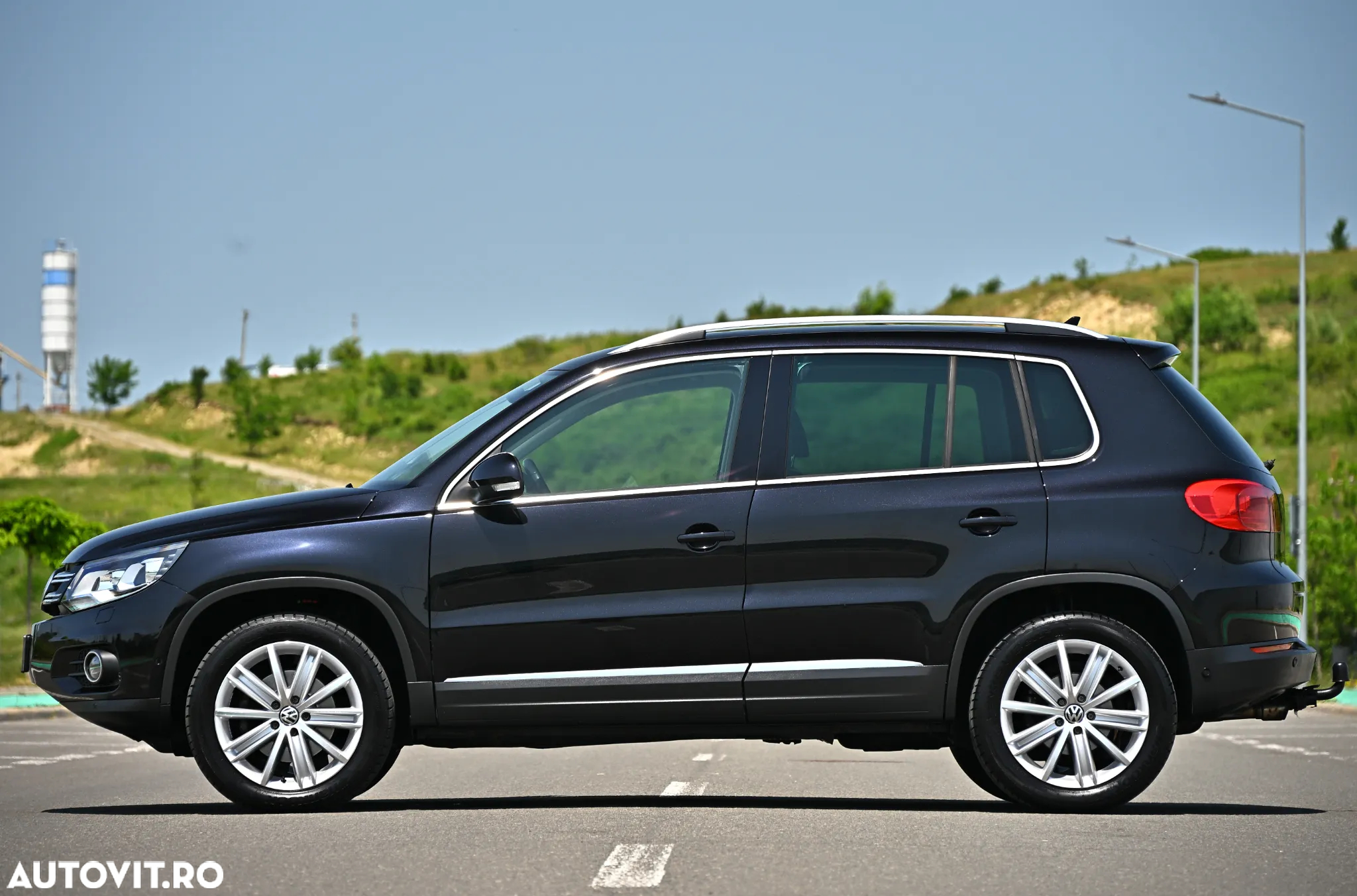 Volkswagen Tiguan 2.0 TDI 4Motion DSG Sport & Style - 7