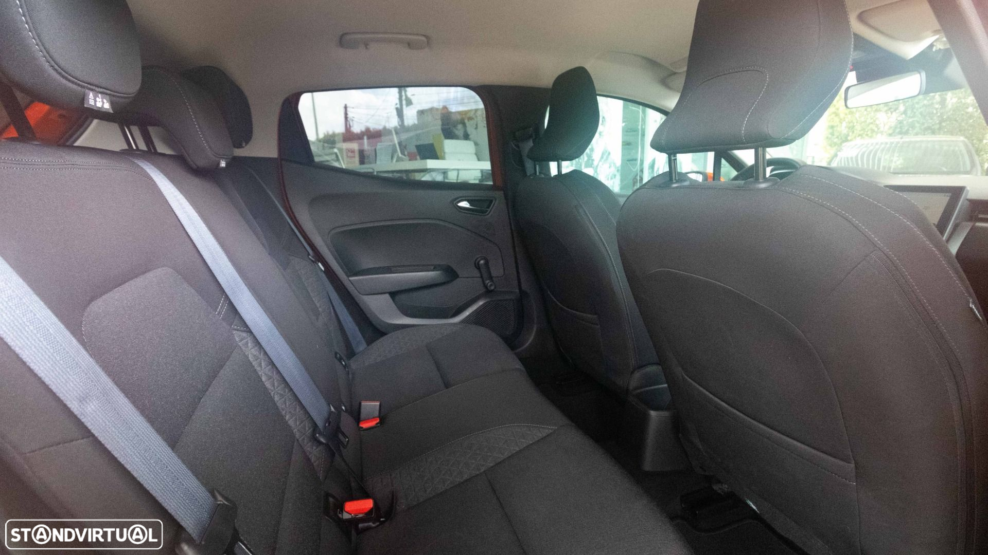 Renault Clio 1.0 TCe Intens - 9