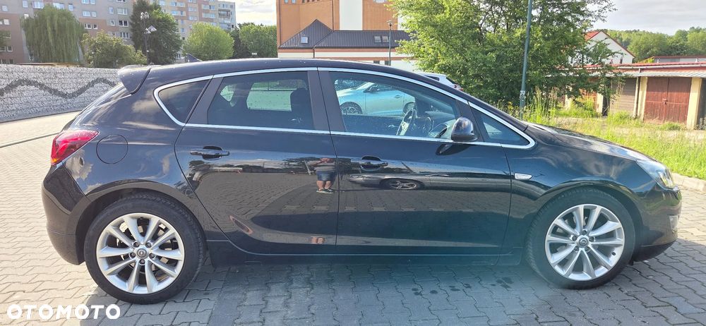 Opel Astra 2.0 CDTI Sport - 2