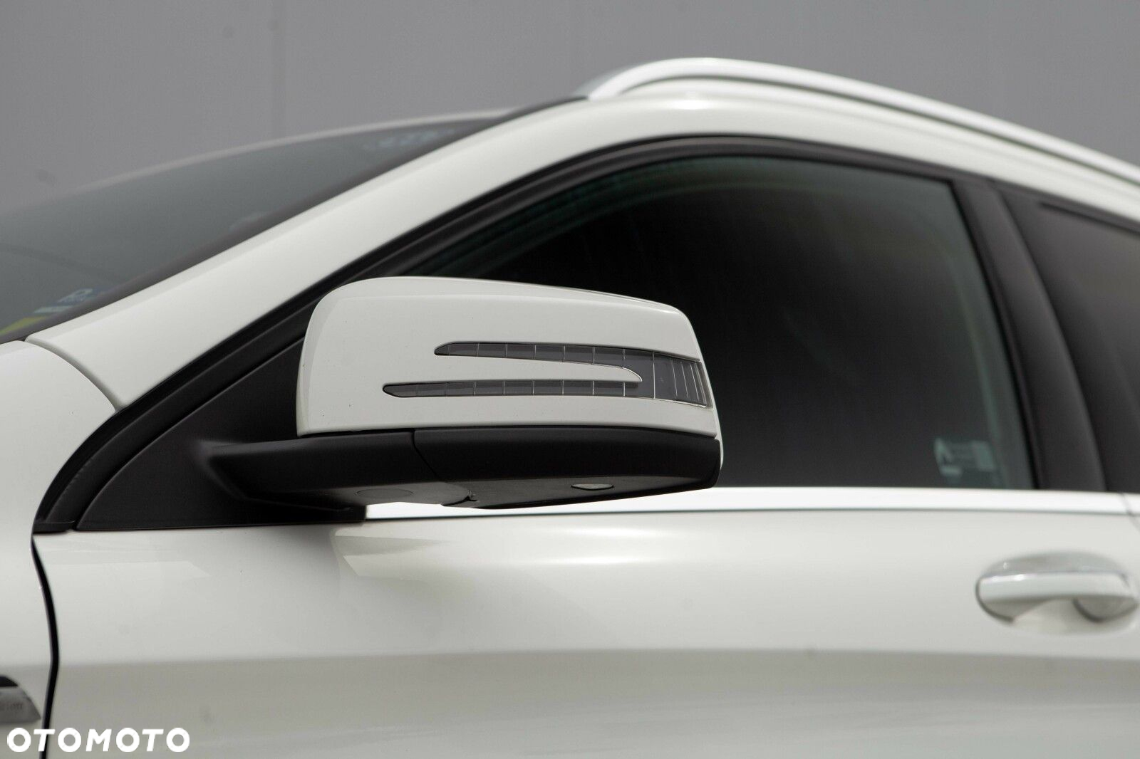 Mercedes-Benz GLA 220 4-Matic AMG Line - 16