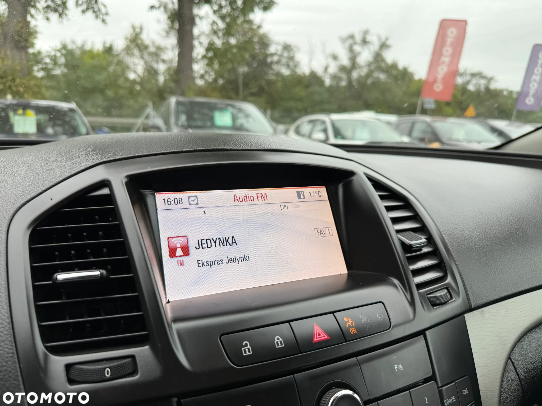 Opel Insignia 1.8 - 26