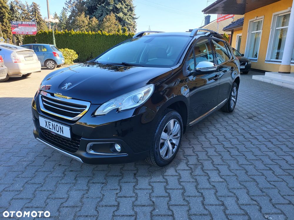 Peugeot 2008 1.2 Pure Tech Allure S&S - 2