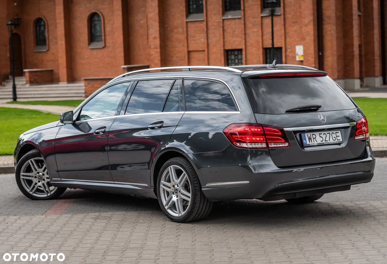 Mercedes-Benz Klasa E 350 BlueTEC 4-Matic Classic - 4