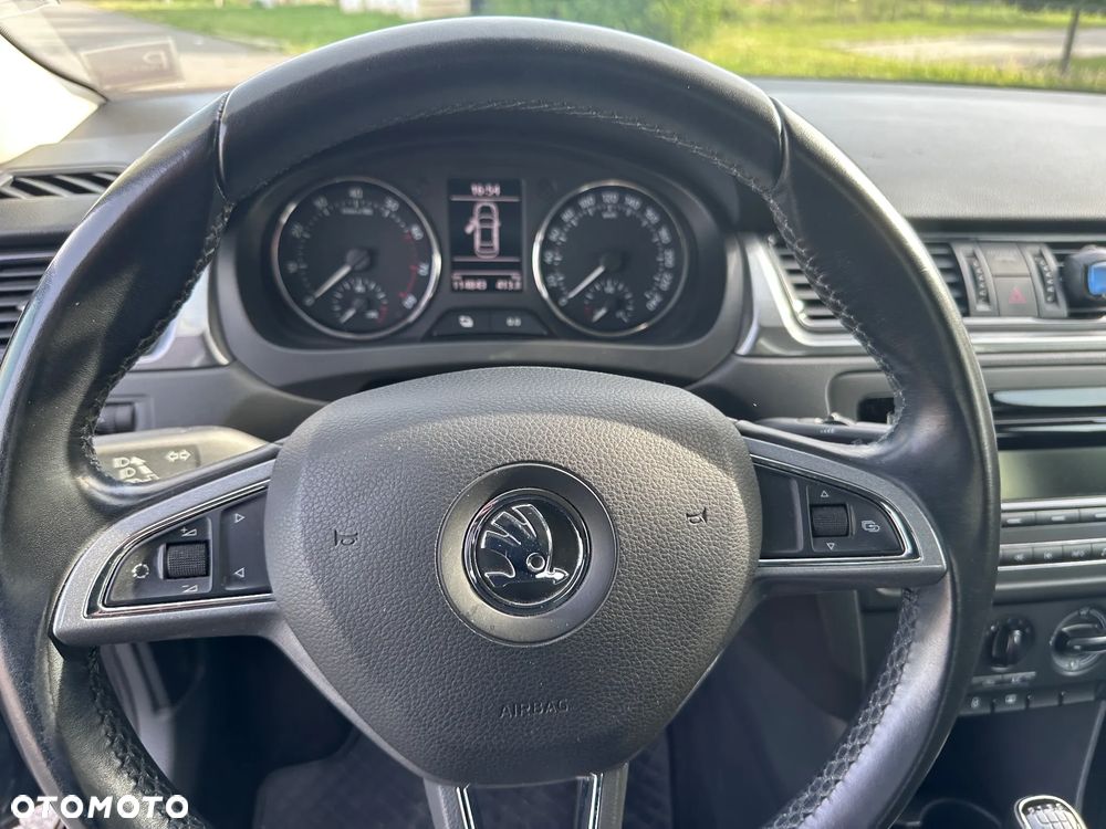 Skoda RAPID 1.2 TSI Ambition - 13