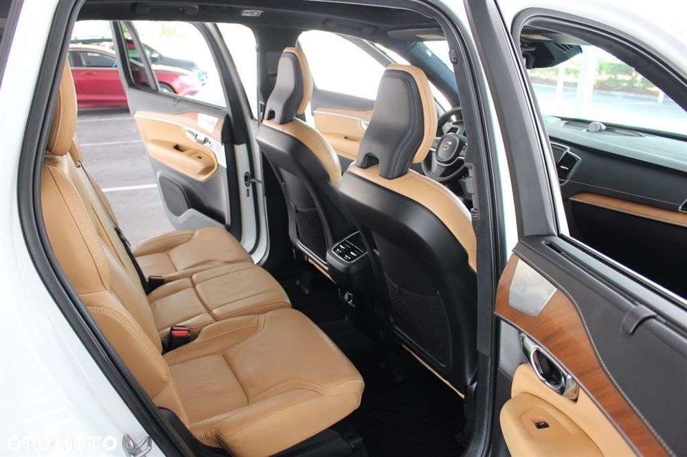 Volvo XC 90 T6 AWD Inscription 7os - 26