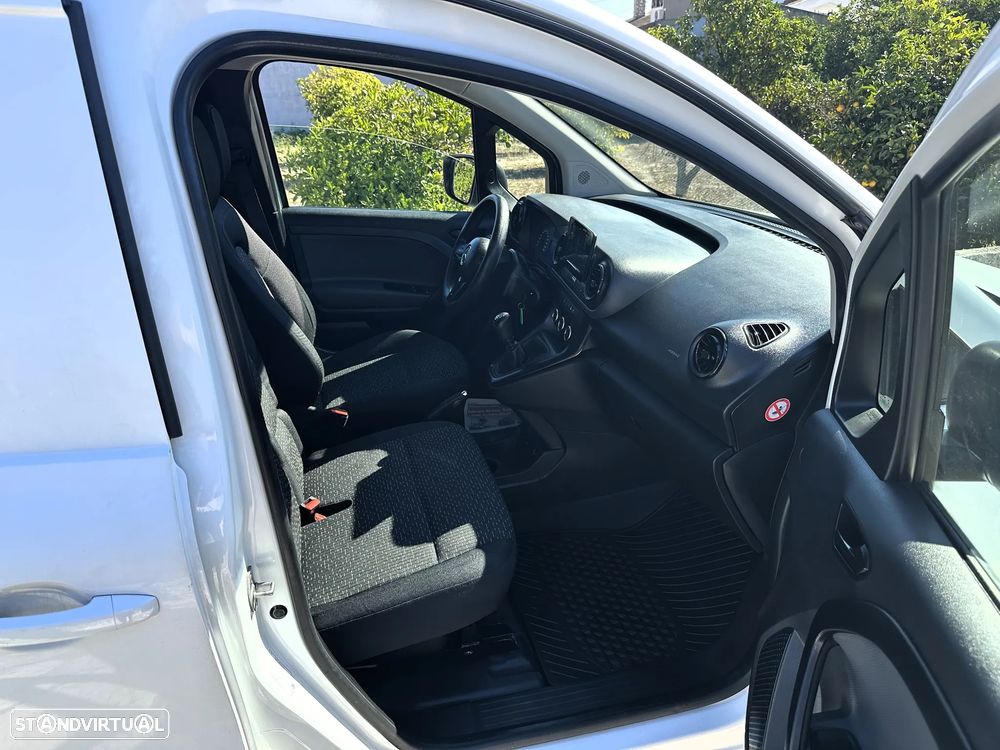 Mercedes-Benz CITAN 110 CDI 3 LUGARES IVA DEDUTIVEL - 32