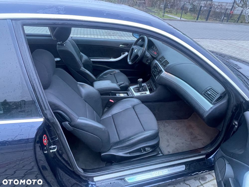 BMW Seria 3 323Ci - 15