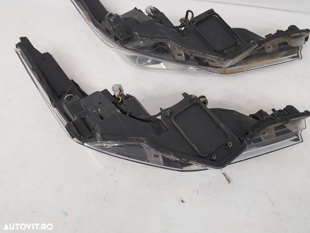 Far stanga halogen+led Toyota CHR dupa 2017 - 8