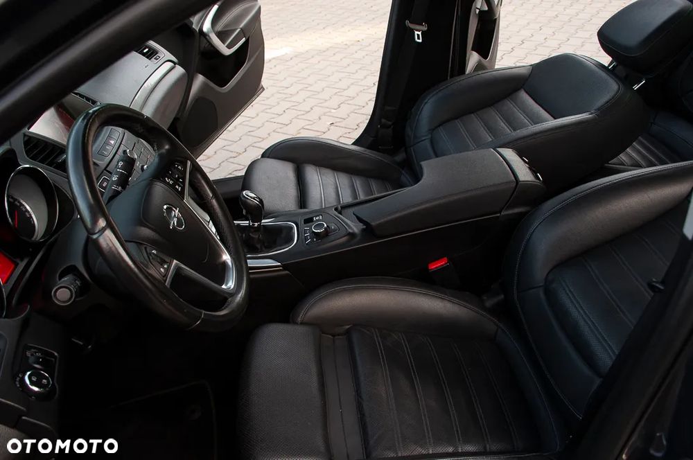 Opel Insignia - 5