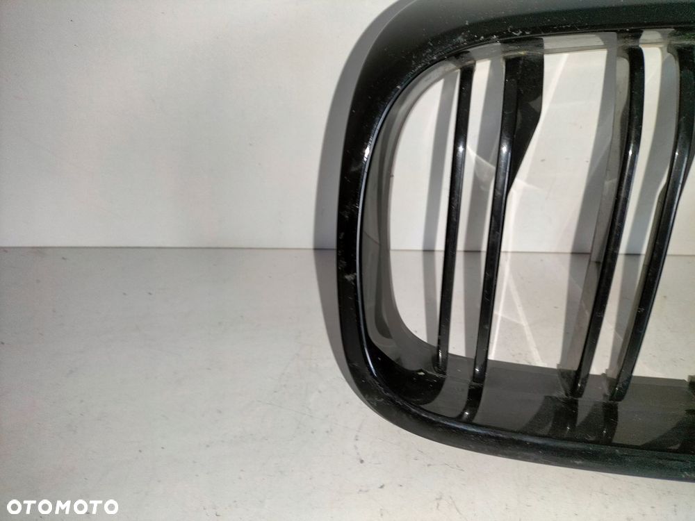 atrapa nerka grill lewa bmw m5 f90 17- - 5