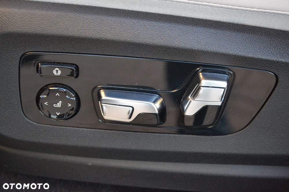 BMW X5 xDrive30d sport - 23