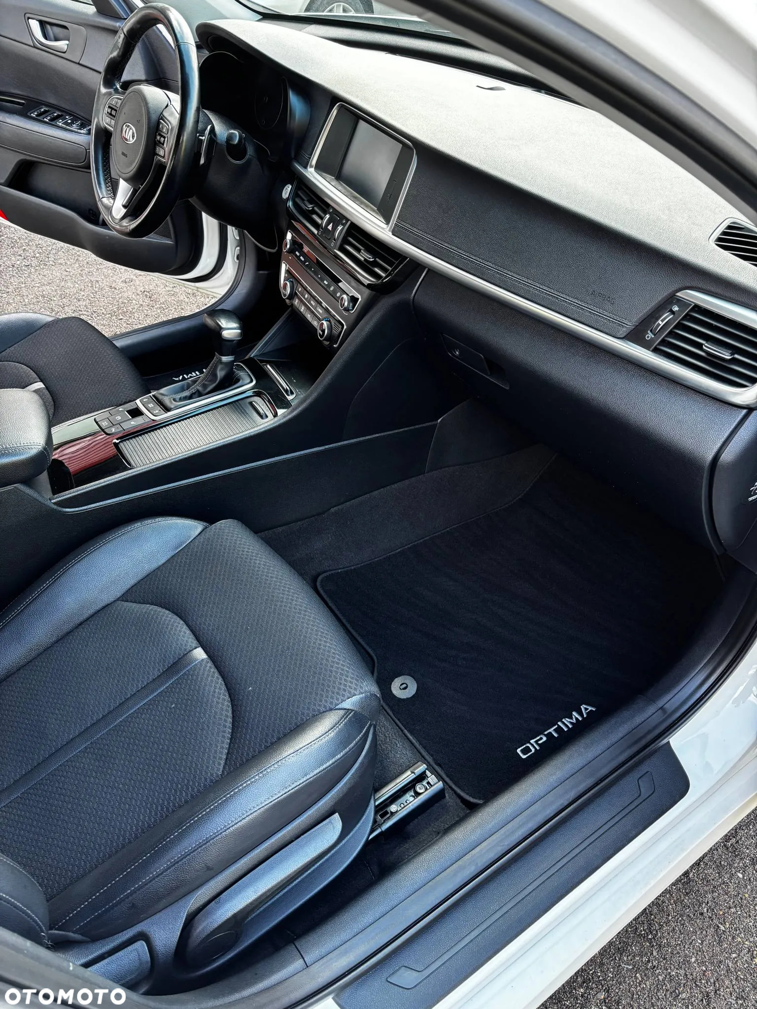 Kia Optima 1.7 CRDI L DCT - 6
