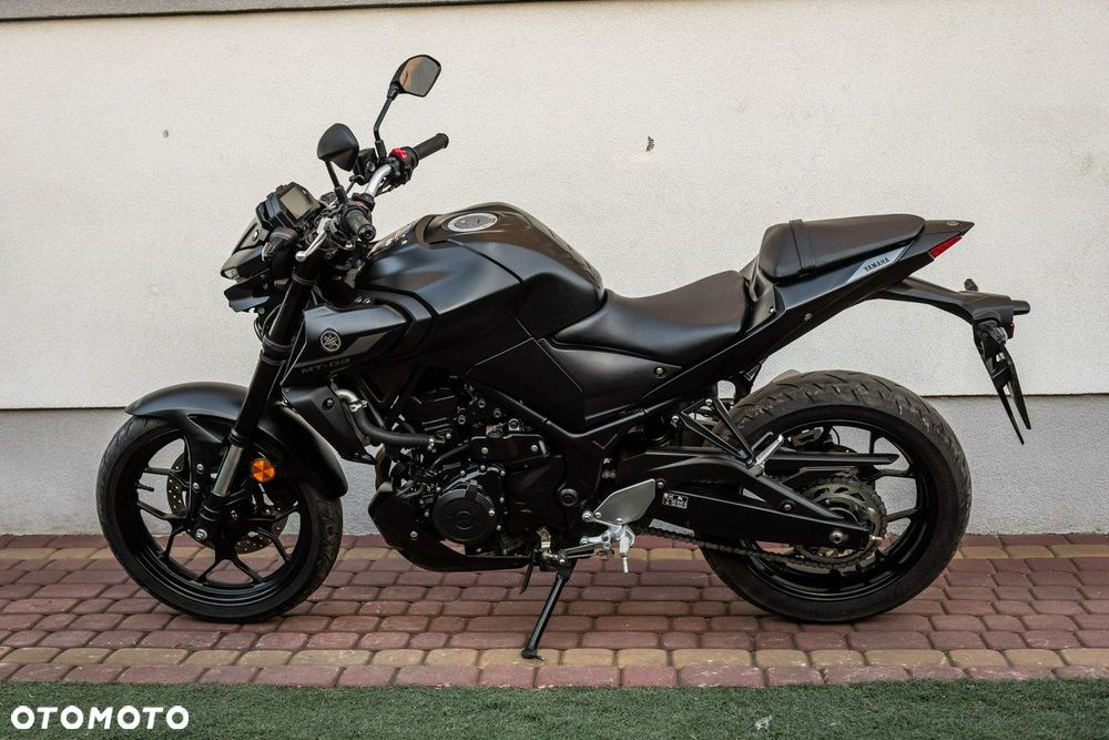 Yamaha MT - 6
