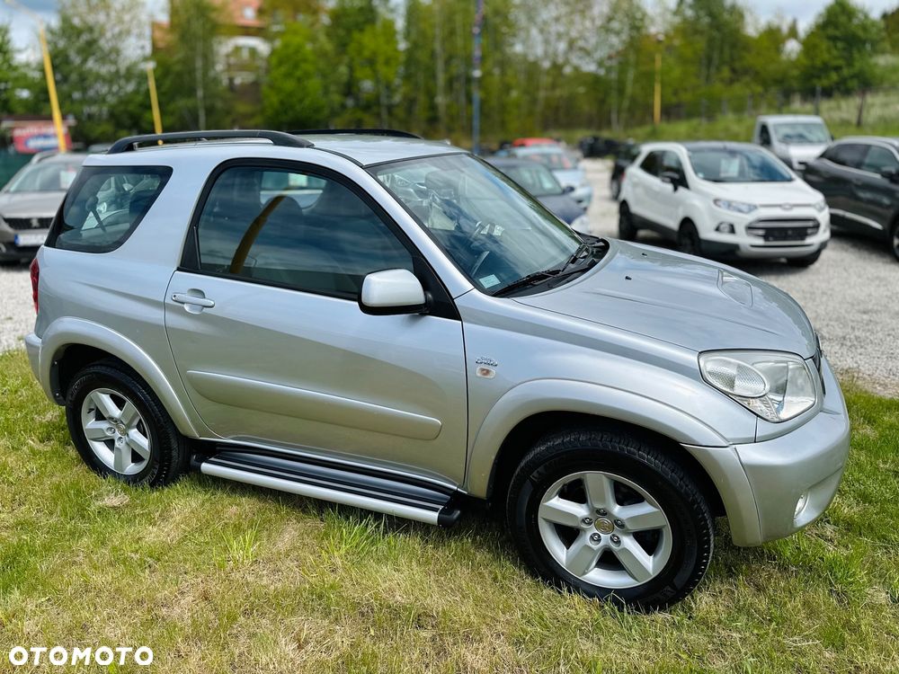 Toyota RAV4 - 7