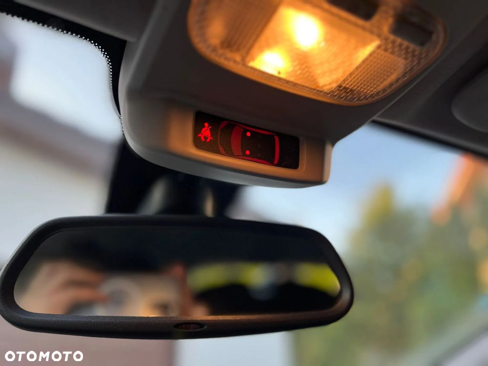 Peugeot 308 2.0 HDi Premium - 8