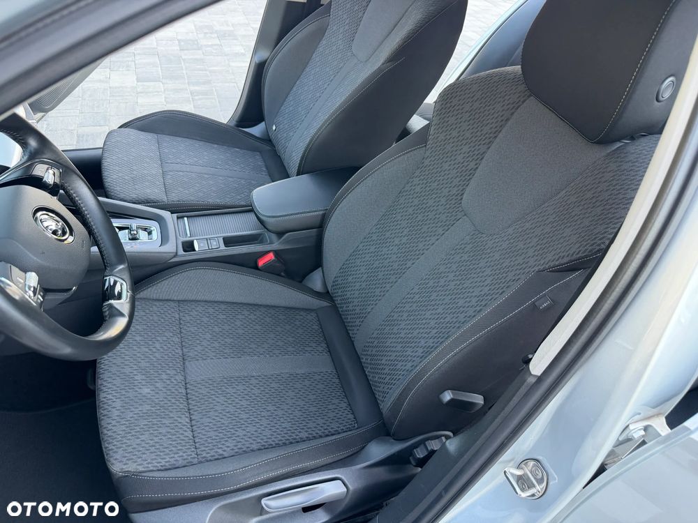 Skoda Octavia 2.0 TDI Sportline DSG - 12