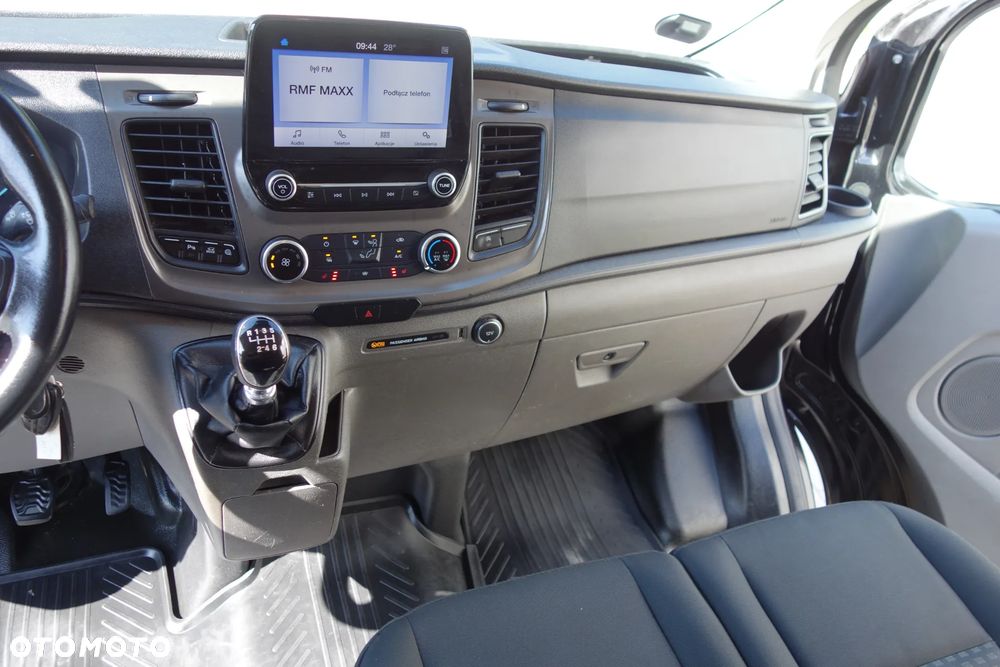 Ford Transit Custom 2.0 Ecoblue 130 KM  L1H1 Klima Webasto  Navi - 24