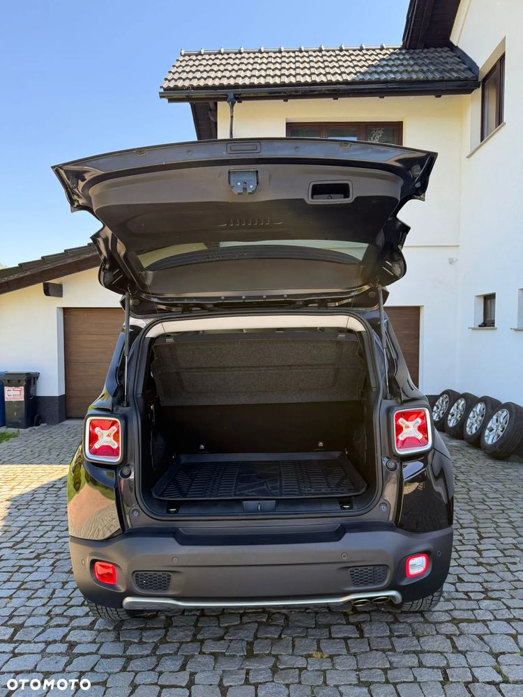 Jeep Renegade - 15