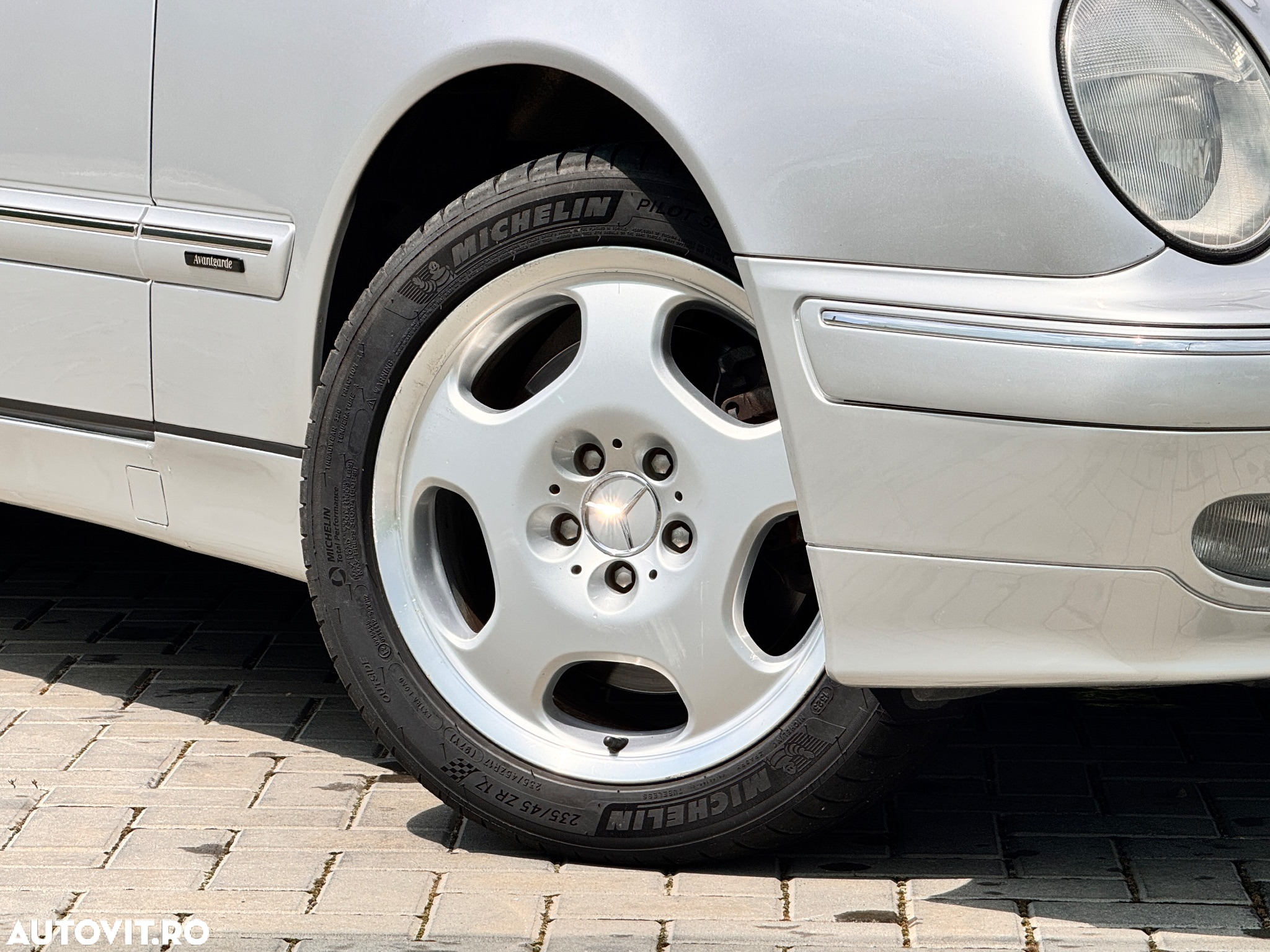 Mercedes-Benz E 430 4-Matic Aut Avantgarde - 5