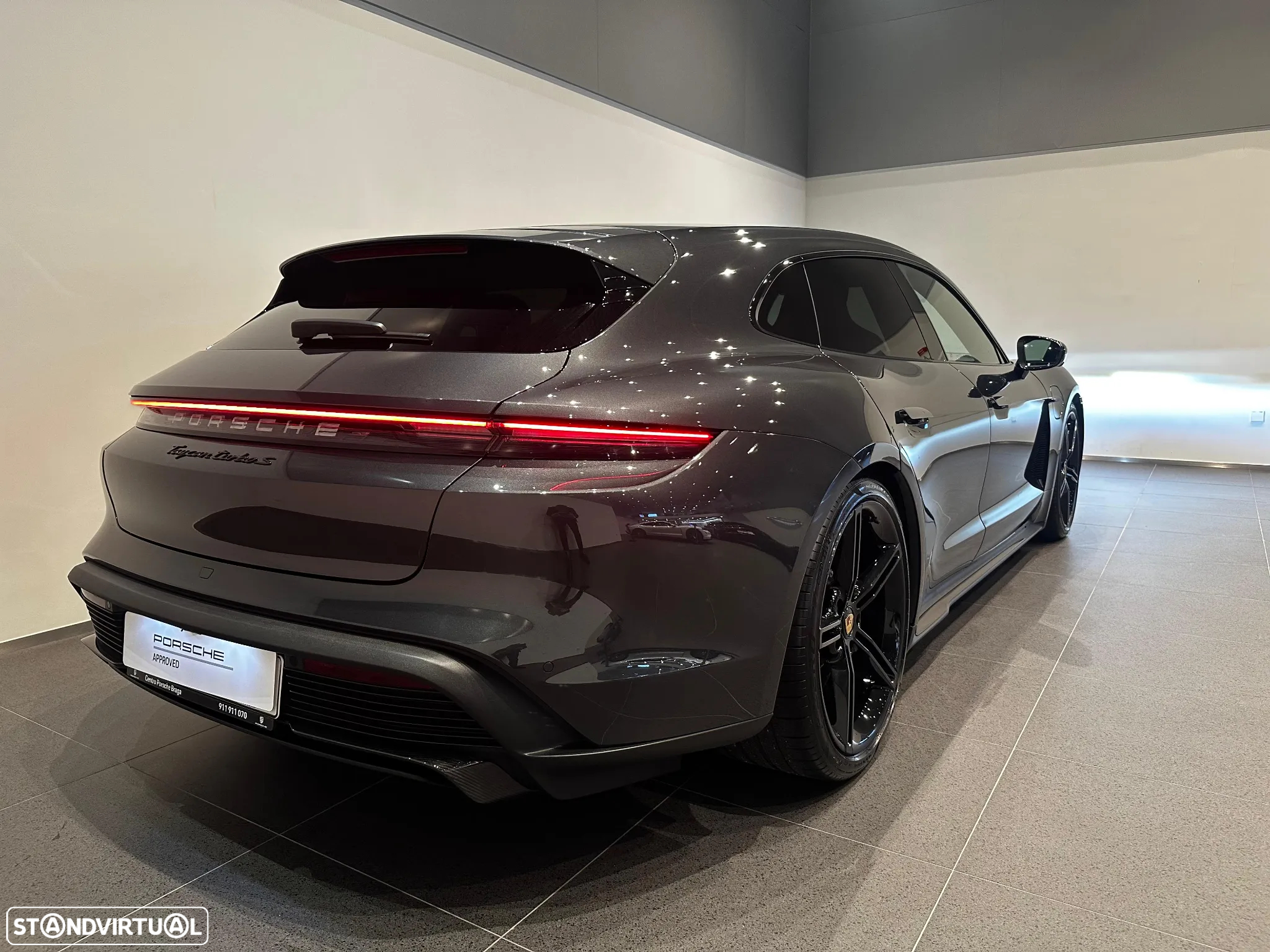 Porsche Taycan Sport Turismo Turbo S - 5