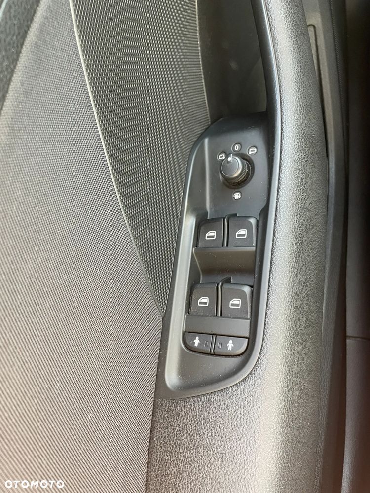 Audi A3 Sportback 2.0 TDI Ambition - 14