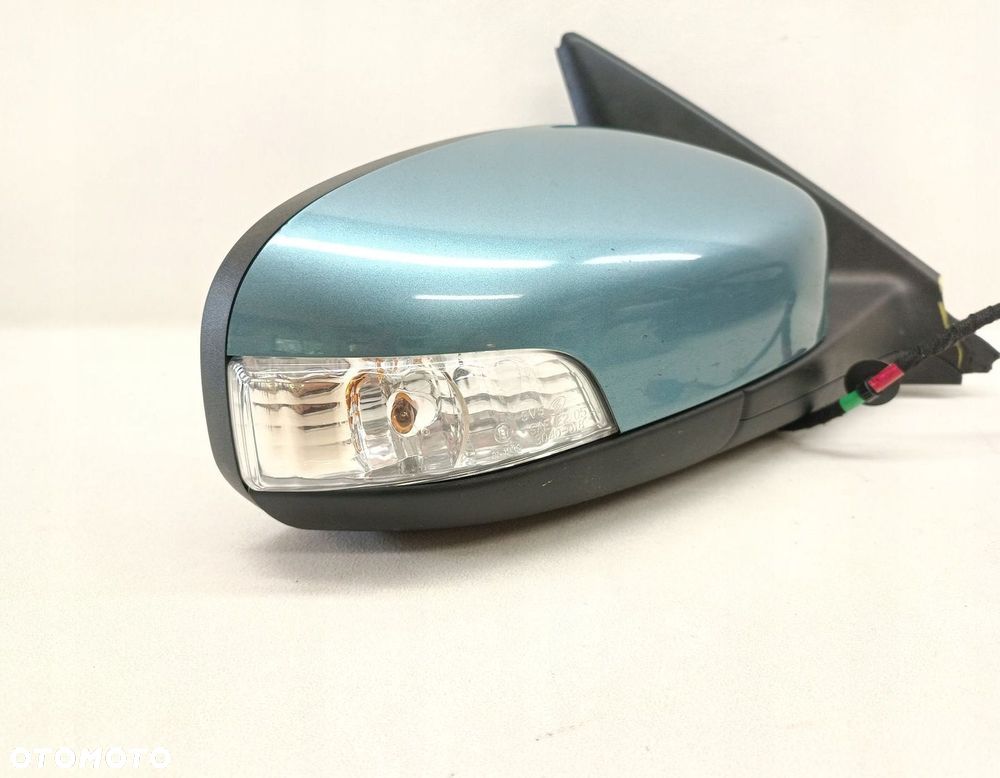 LUSTERKO PRAWE VOLVO V50 6 PIN EU - 2