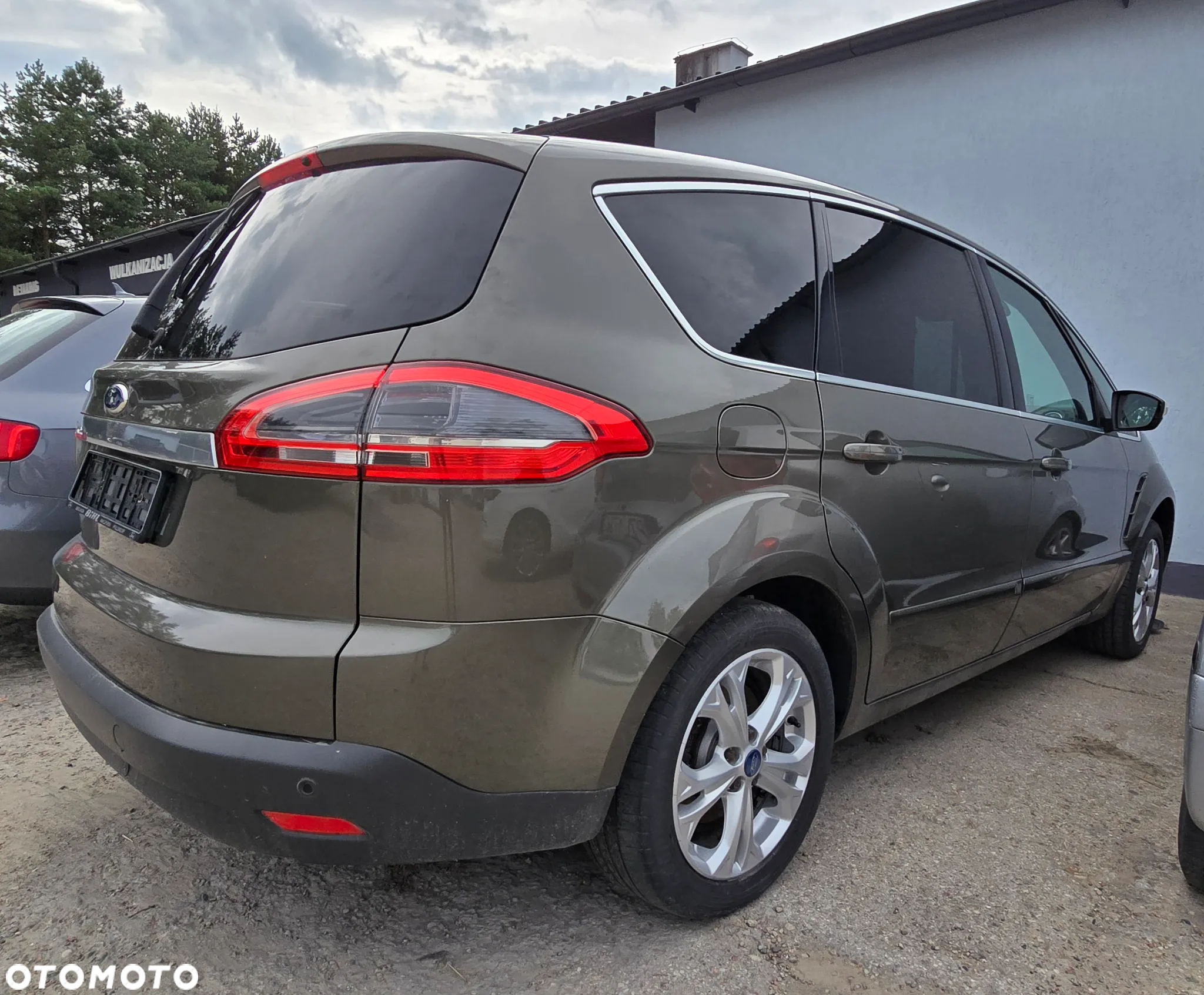 Ford S-Max 1.6 T Platinium X - 4