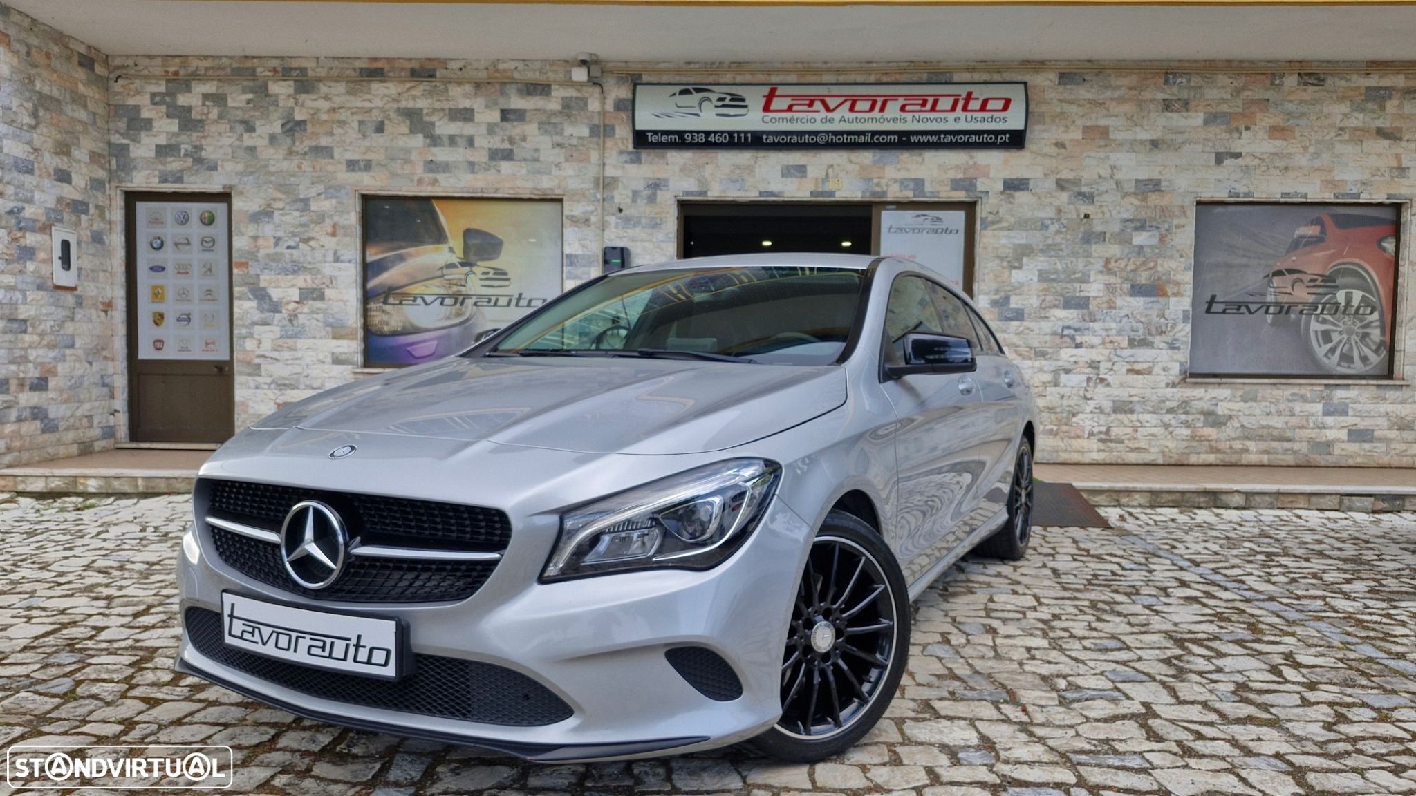 Mercedes-Benz CLA 180 d Shooting Brake Urban - 1